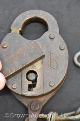 Richmond Connecticut Brass Railroad Padlock with key - 3