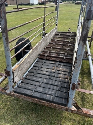 Stroberg portable Loading Chute w/ panel holders - 6