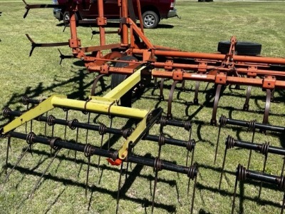 30' small V-blade Field Conditioner w/ Degelman spring harrows - 14