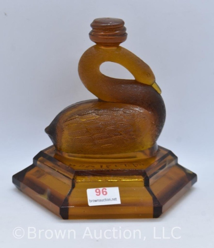 EAPG amber Swan oil lamp base, 5"h, 1800's