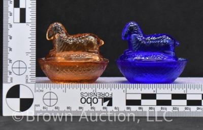 (2) Miniature sheep on nest glass trinket/ salt dishes - 10