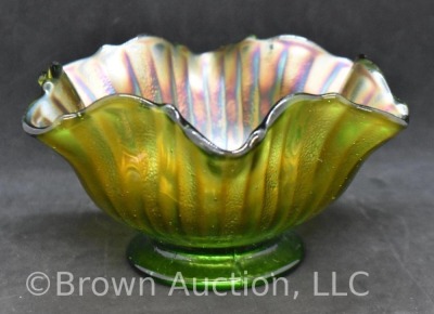 Carnival Rays 3"h x 5.5"w bowl, green - 3