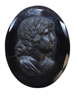 Victorian black mourning Cameo brooch