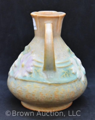 Roseville Cosmos 944-4" vase, tan - 2