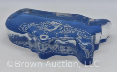 Fenton America-shaped paperweight, blue - 2