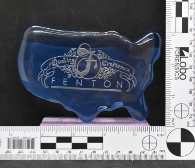 Fenton America-shaped paperweight, blue - 5