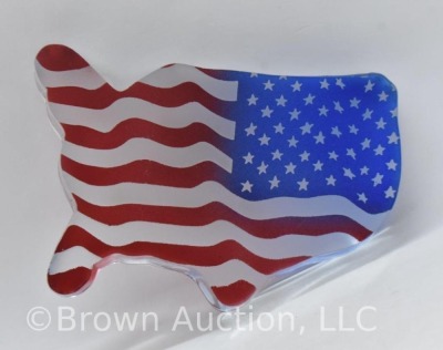 Fenton "God Bless America" paperweight - 4