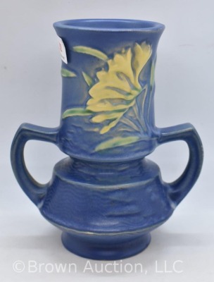 Roseville Freesia 118-6" vase, blue - 3