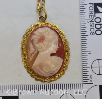 Victorian cameo on shaded peach background necklace - 6