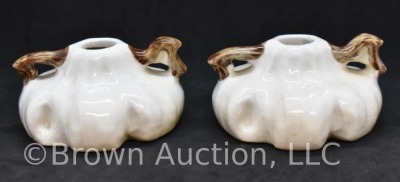 Pair of Roseville Ming Tree #551 candleholders, white - 3