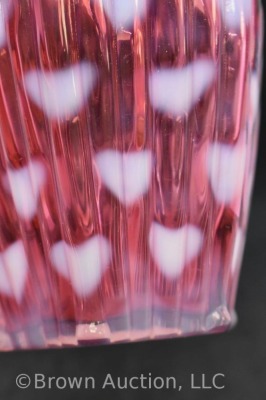 Fenton Cranberry opalescent Hearts vase - 5