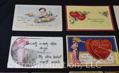 (21) Early 1900's Valentine post cards - 4