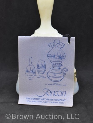 Fenton 1978 Edition "Christmas Morn" bell - 5