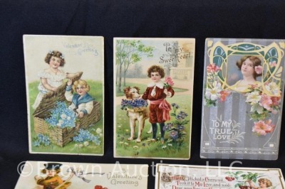 (21) Early 1900's Valentine post cards - 2