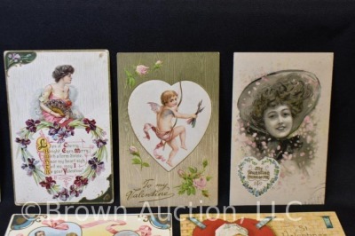 (21) Early 1900's Valentine post cards - 3