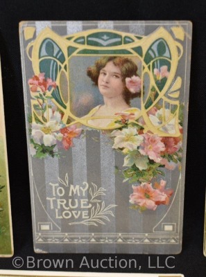 (21) Early 1900's Valentine post cards - 7