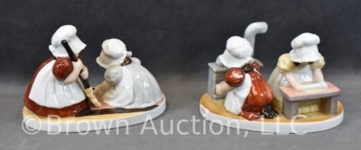 (2) Royal Bayreuth Sunbonnet Babies figurines