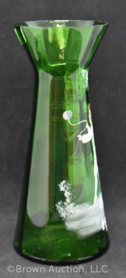 Mary Gregory-style 7.75" vase, green - 4