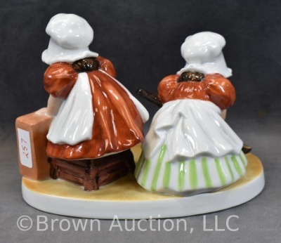 (3) Royal Bayreuth Sunbonnet Babies figurines - 7