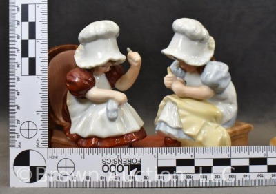 (3) Royal Bayreuth Sunbonnet Babies figurines - 15