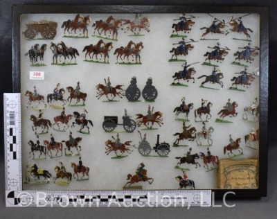 Large collection of Ernst Heinrichsen handpainted lead military men on horseback - 8