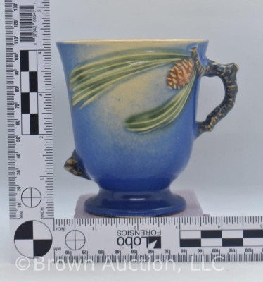 Roseville Pine Cone 960-4" mug, blue - 7