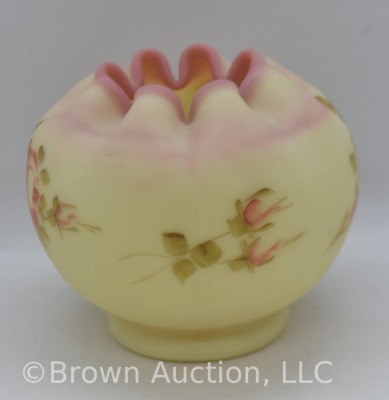 Fenton Burmese 3.5"h rose bowl, handpainted roses - 4