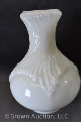 Milk Glass 19"h kerosene lamp - 7