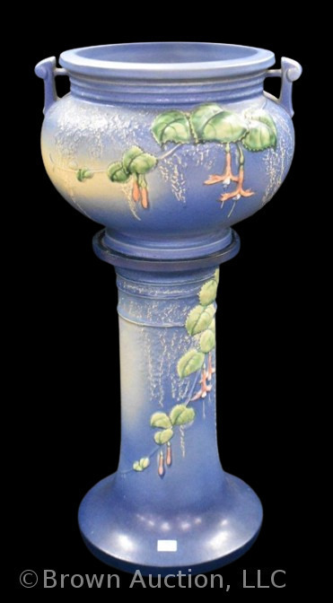 Roseville Fuchsia 645-8" jardiniere and pedestal, blue