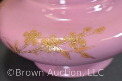 Pink cased glass miniature oil lamp with enameled gold flowers - 7