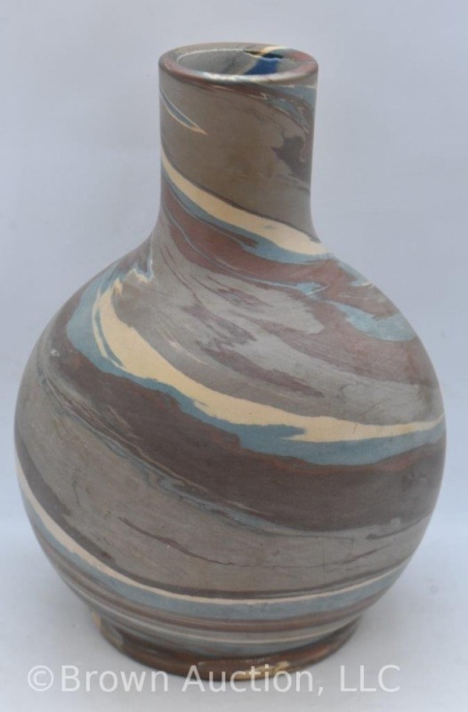 Niloak Mission Swirl 7.5" bulbous vase