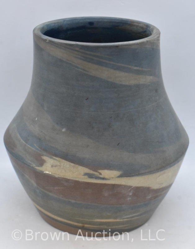 Niloak Mission Swirl 6" vase