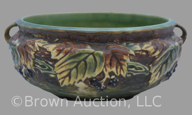 Roseville Blackberry 226-6" bowl