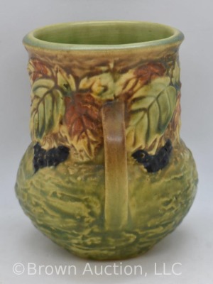 Roseville Blackberry 570-5" vase - 2