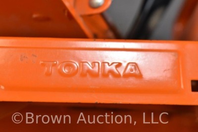 1960's Tonka Mobile Clam crane truck - 9