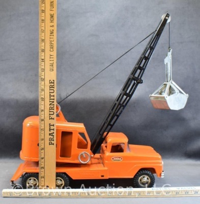 1960's Tonka Mobile Clam crane truck - 12