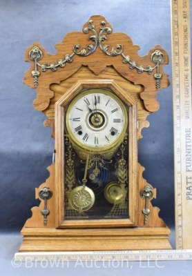 Seth Thomas oak mantle clock, fancy metal applied decorations - 9