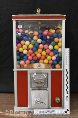 Northern Beaver 25 cent gumball vending machine w/ key! - 7