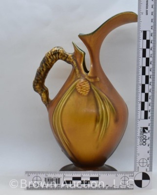 Roseville Pine Cone 909-10" ewer, brown - 6