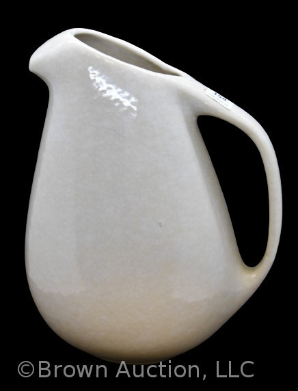 Roseville Raymor 189 water pitcher, ivory