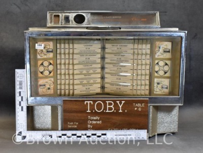 Rowe AMI wall mount jukebox + key - 11