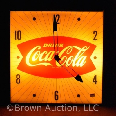 Pam illuminated Drink Coca-Cola clock, lights and works! - 3