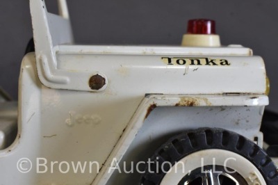 1964 Tonka Jeep wrecker / plow truck, 10"l - 9