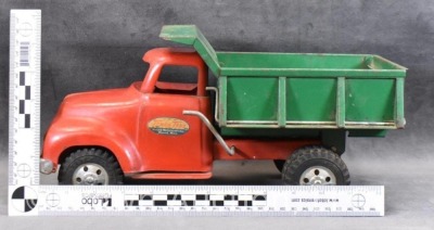 1955 Tonka dump truck, 13"l - 11