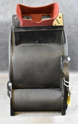 Whiting's Sculptoscope 1 cent stereo viewer w/ cards inside, ca. early 1900's, with key - 8