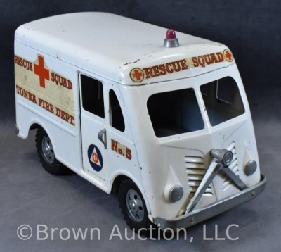 1956 Tonka Rescue Squad No. 5 Fire Department metro van - 2