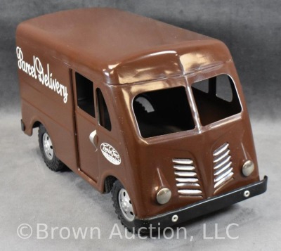 1954 Tonka "Parcel Delivery" metro van - 2