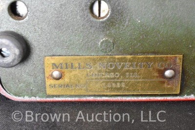 Mills Novelty Co. 5 cent Vet Pocket slot machine w/ key - 12