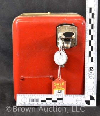 Mills Novelty Co. 5 cent Vet Pocket slot machine w/ key - 13