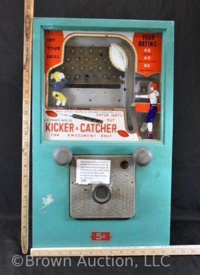 "Kicker and Catcher" novelty coin-op game - 13